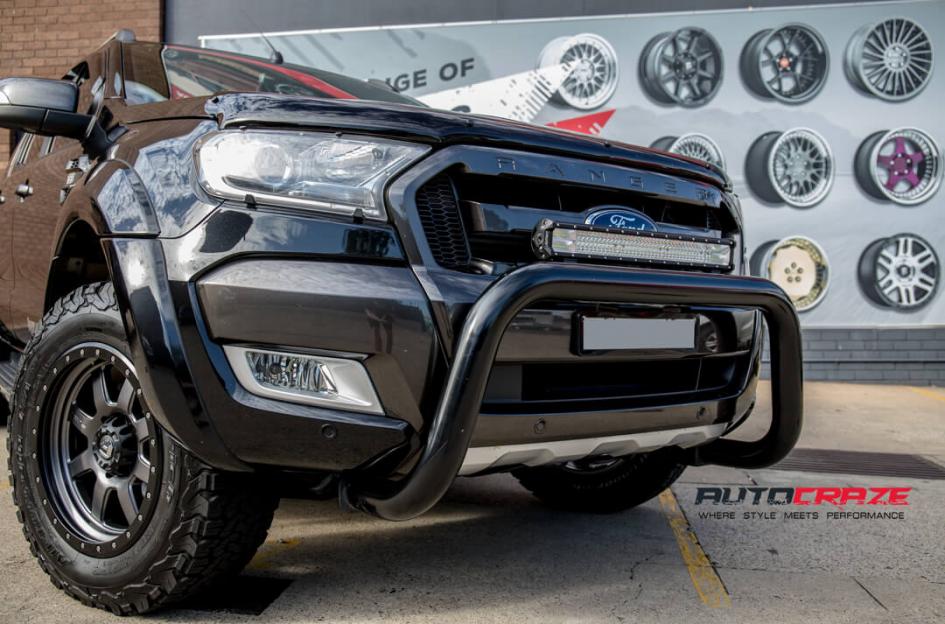 FORD-RANGER-TROPHY-MATTE-ANTHRACITE-WITH-BLACK-RING